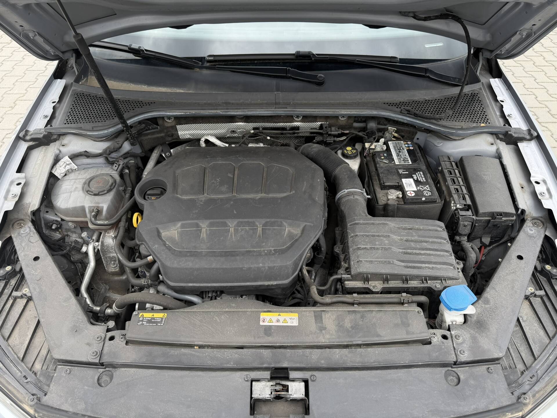 product-gallery-image