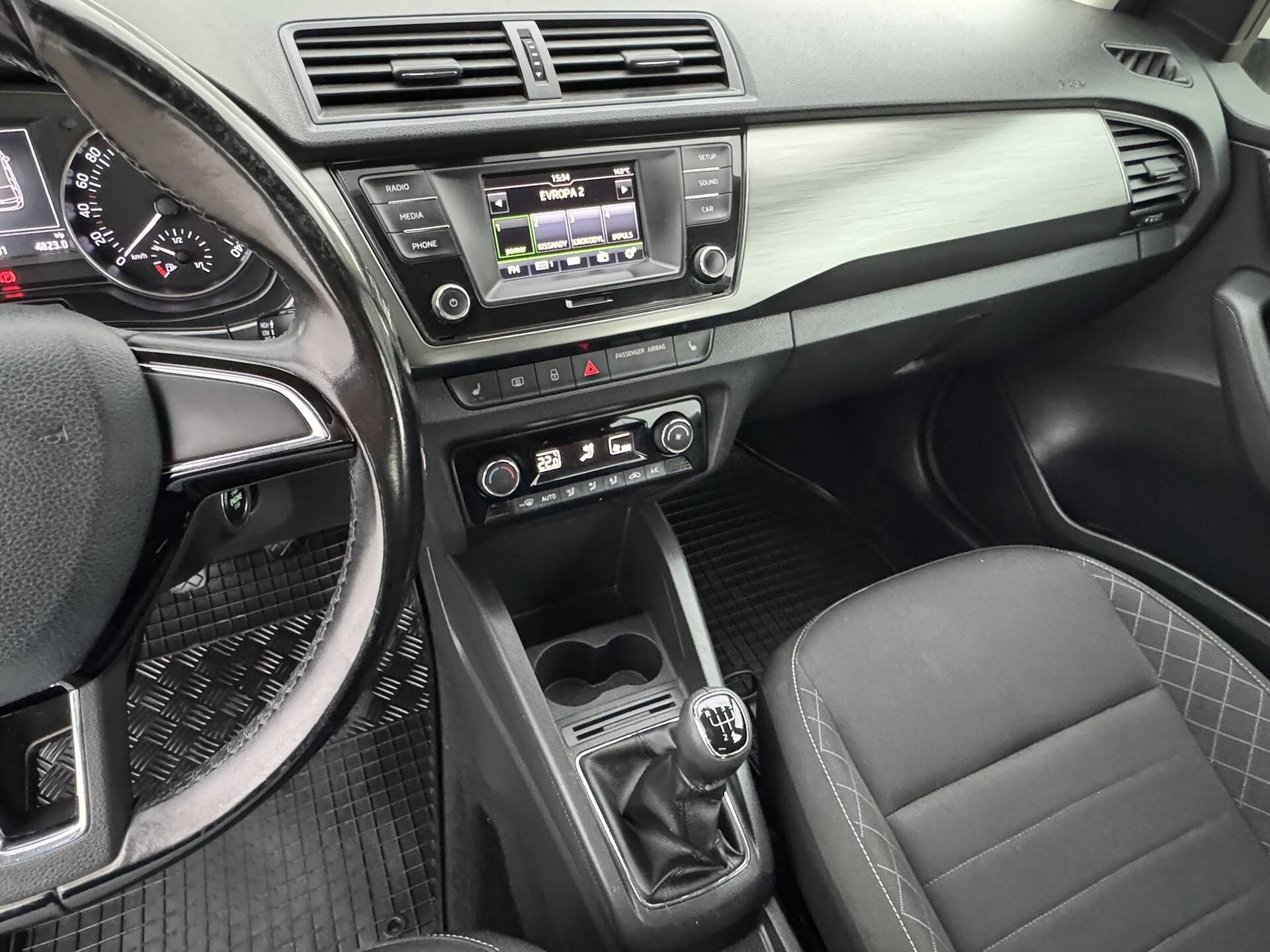 product-gallery-image