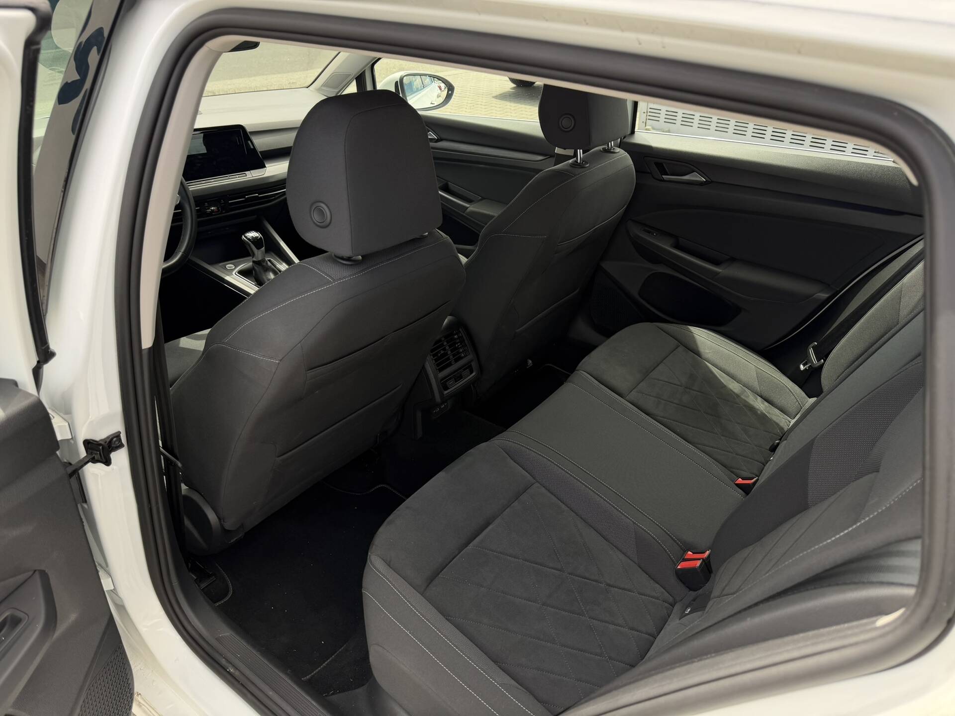 product-gallery-image