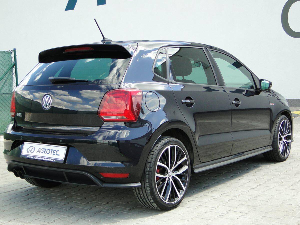 Volkswagen Polo GTI 1.8TSi 141kW 