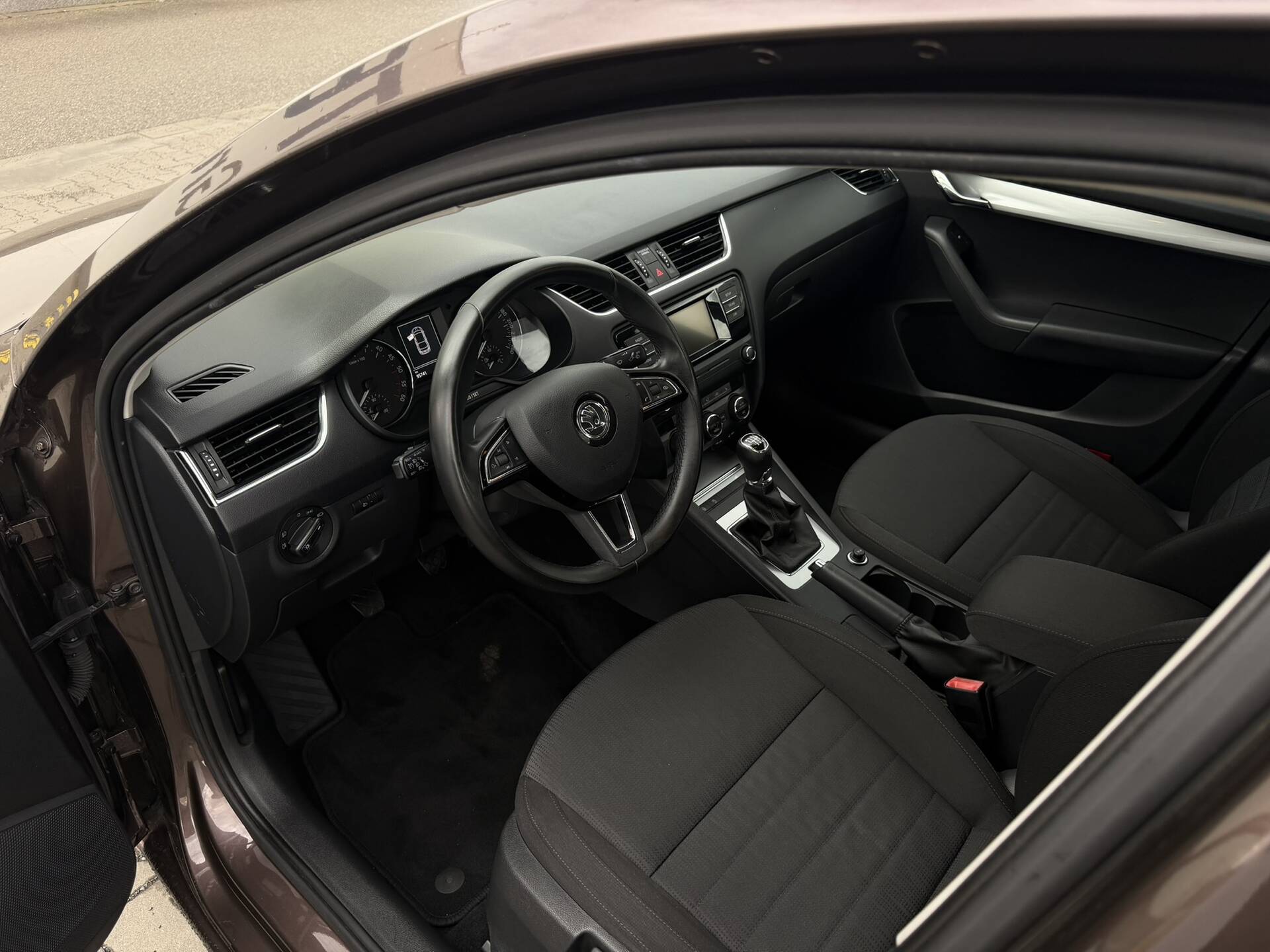 product-gallery-image