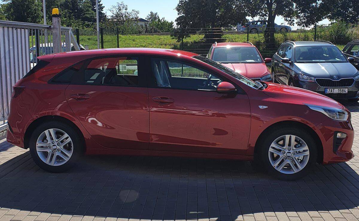 Kia Ceed 1.0 T-GDI 74 kW Fresh