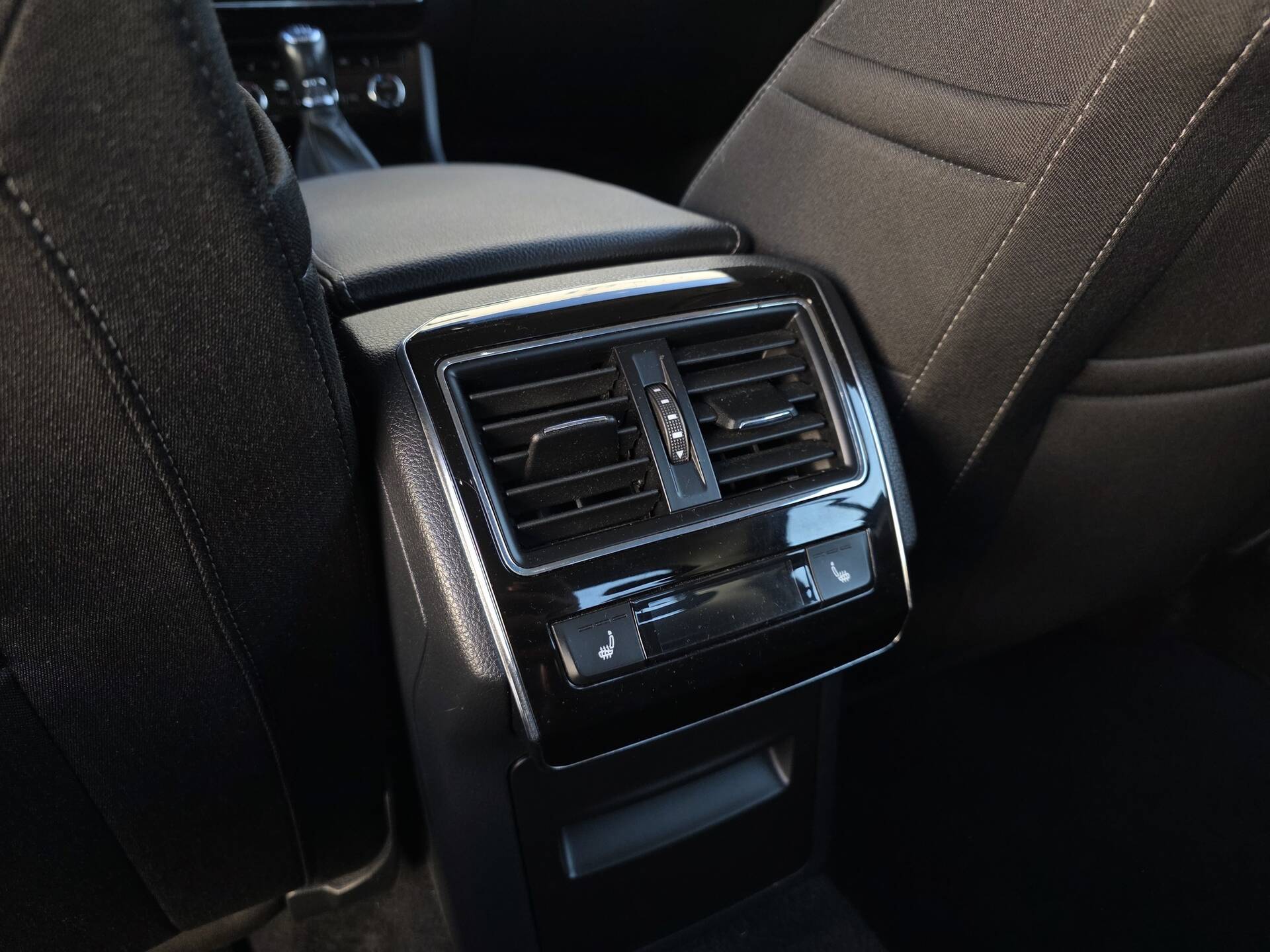 product-gallery-image