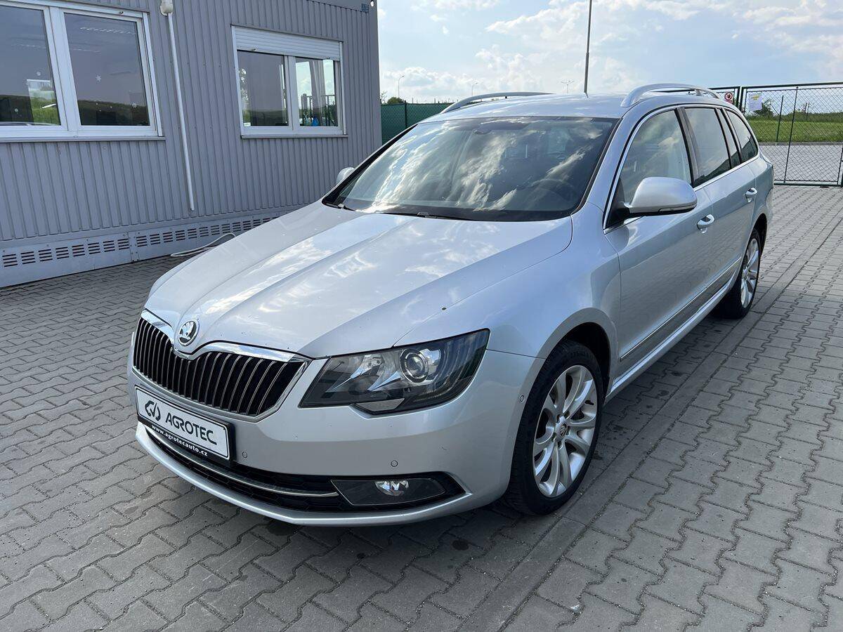 Škoda Superb 2.0 TDI 103 kW Elegance 4x4