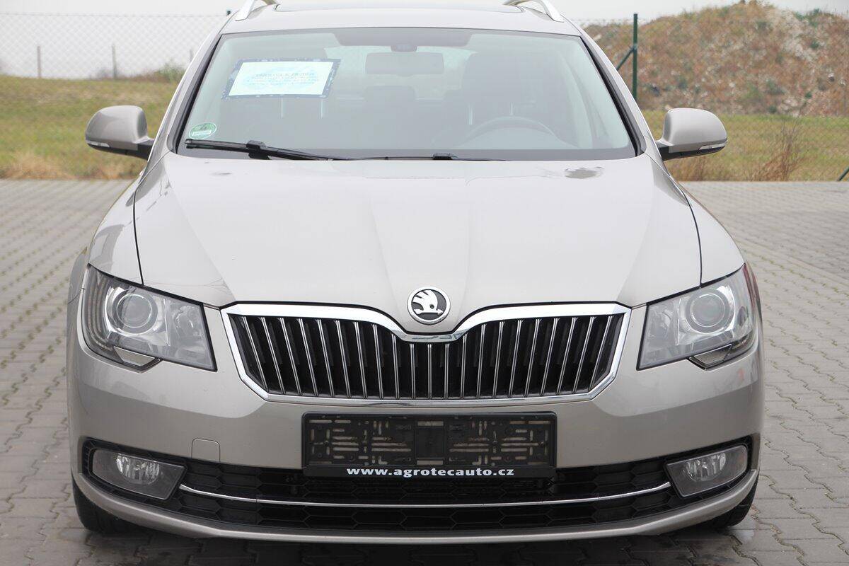 Škoda Superb