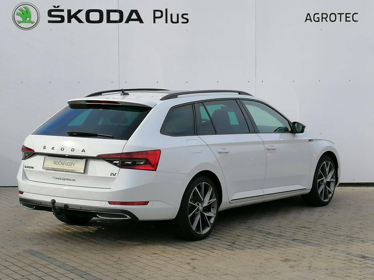 Škoda Superb 1.4 TSI 160kW SportLine IV
