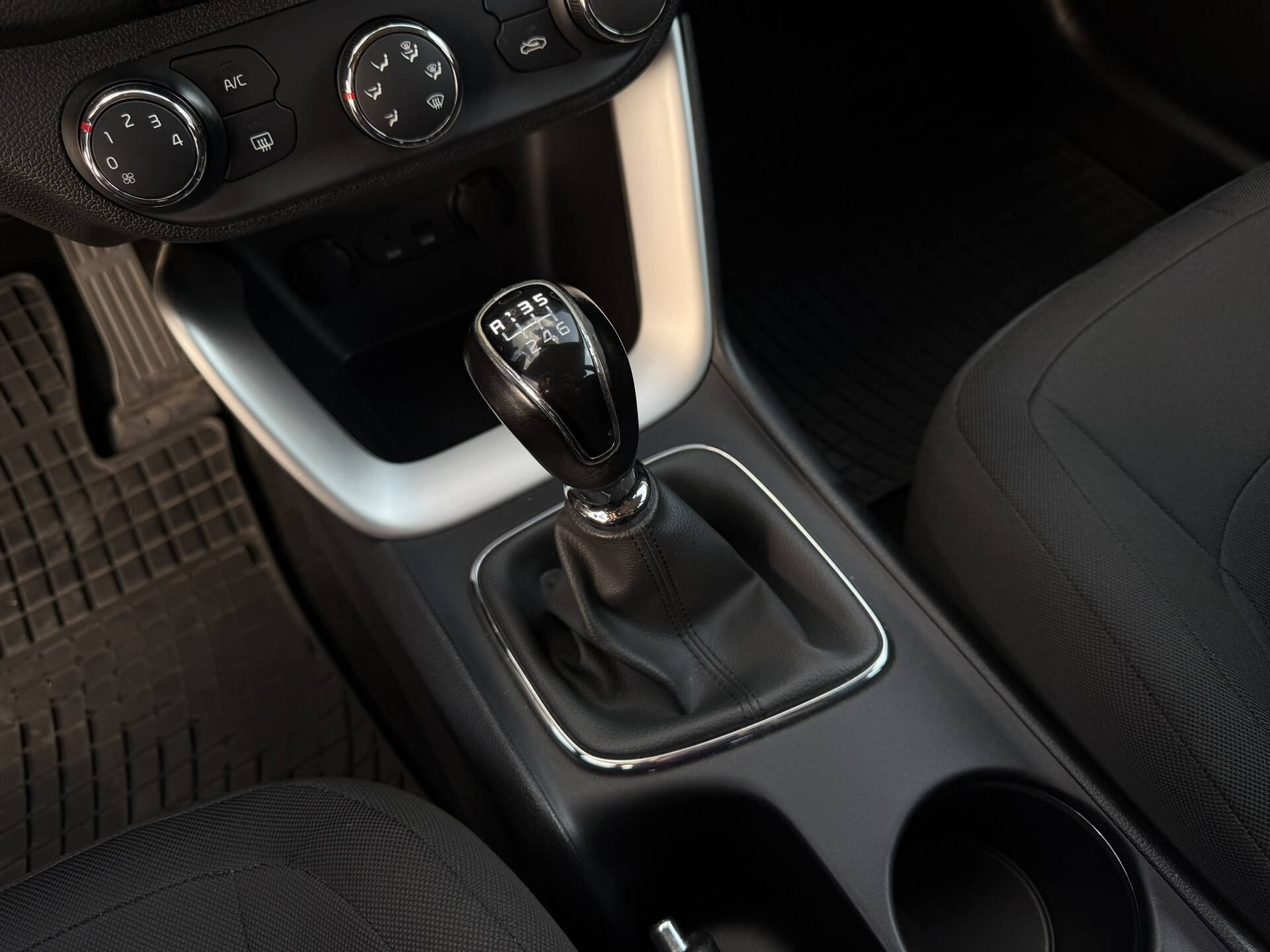 product-gallery-image