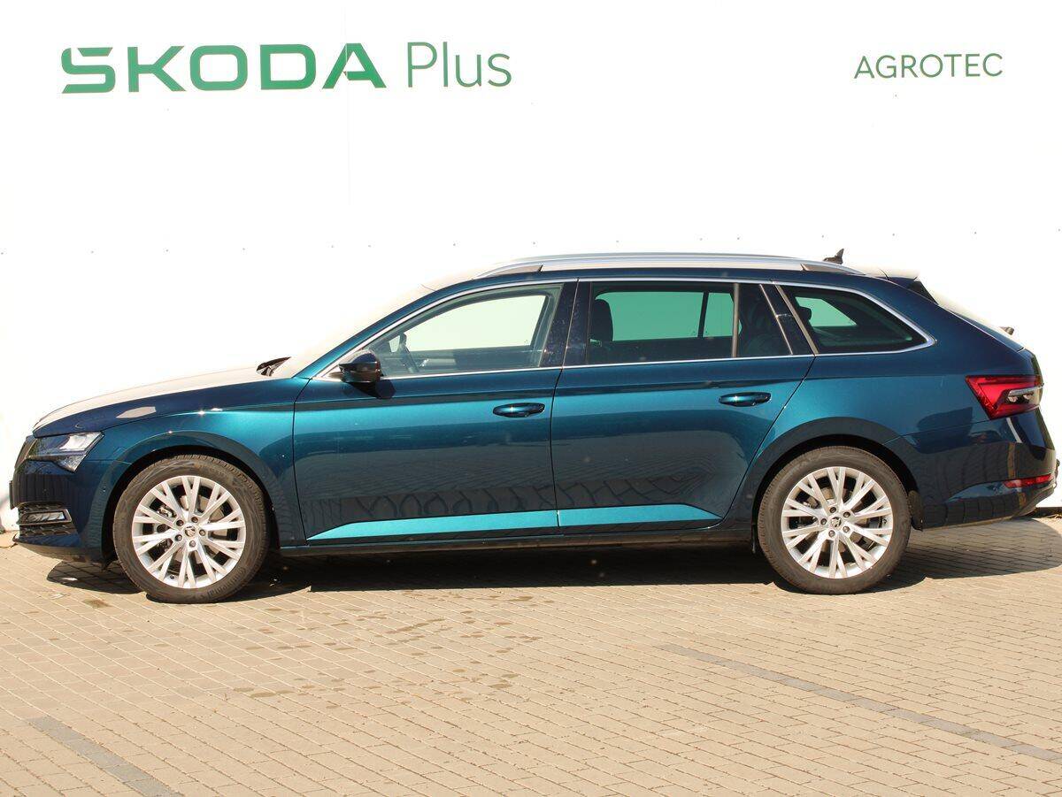 Škoda Superb 2.0 TDI 110kW Style Combi DSG