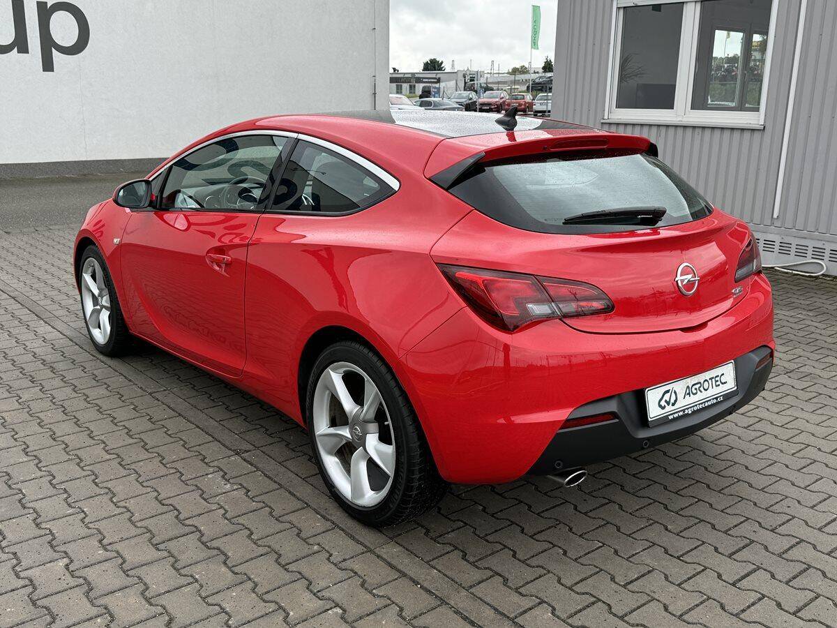 Opel Astra 1.6 Turbo 125kW Sport GTC