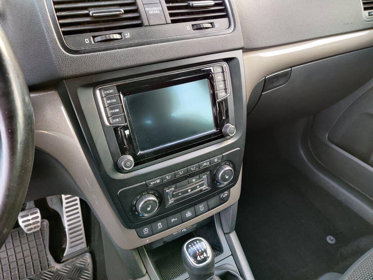 product-gallery-image