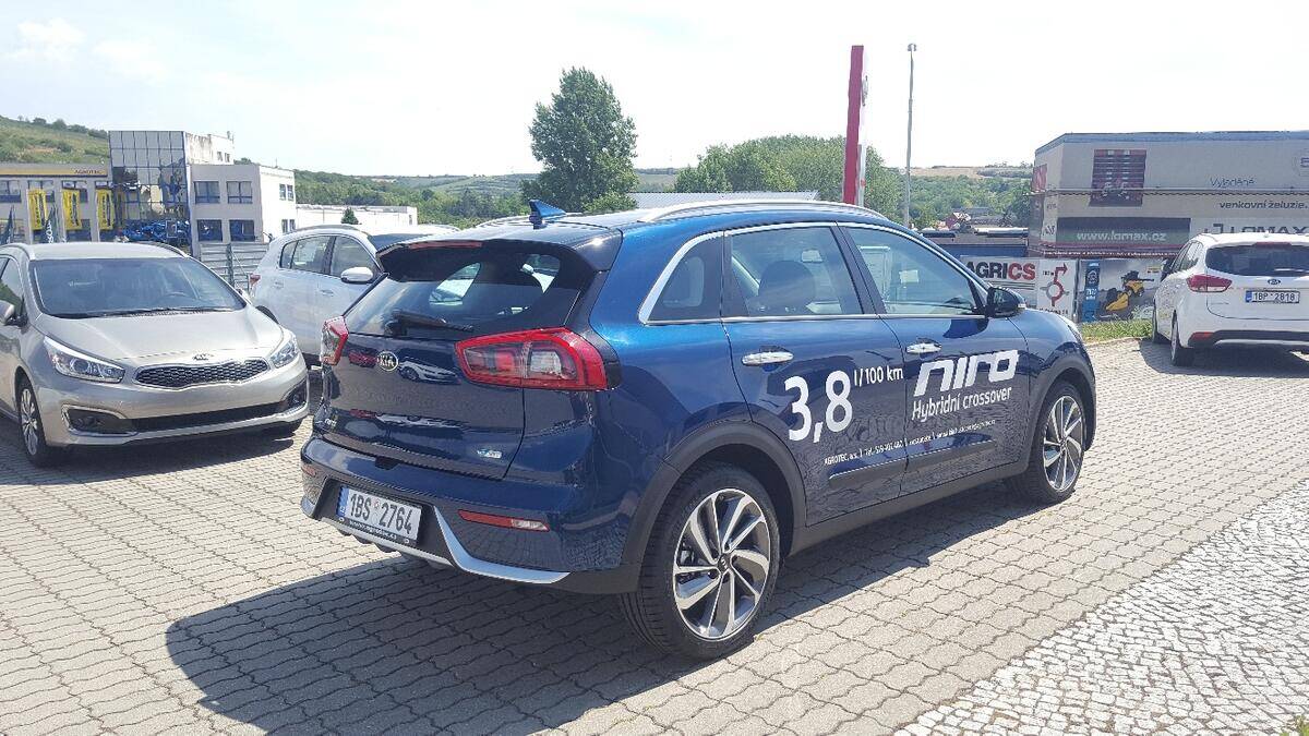 Kia Niro 1.6 GDI HEV 104 kW 