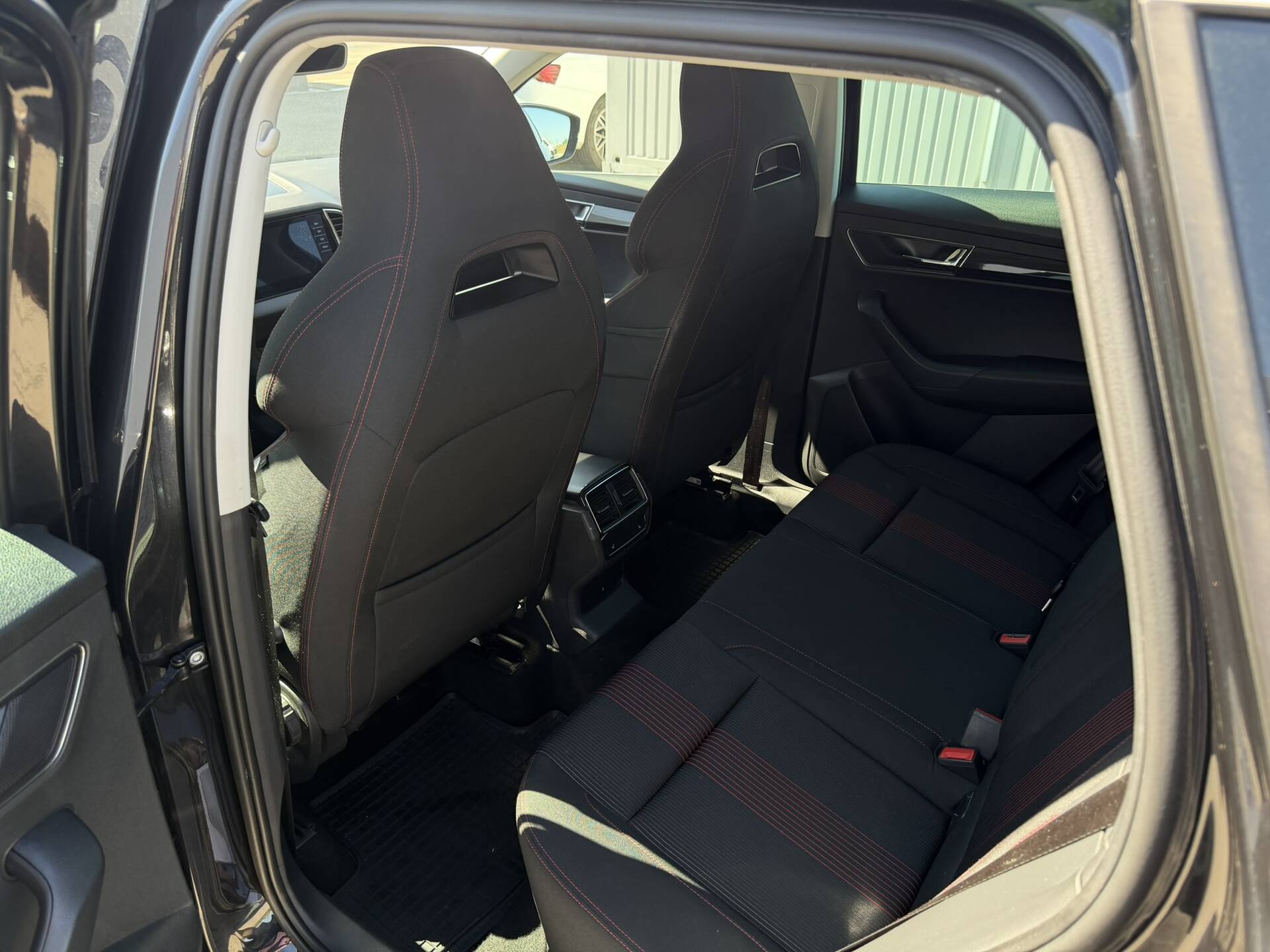 product-gallery-image