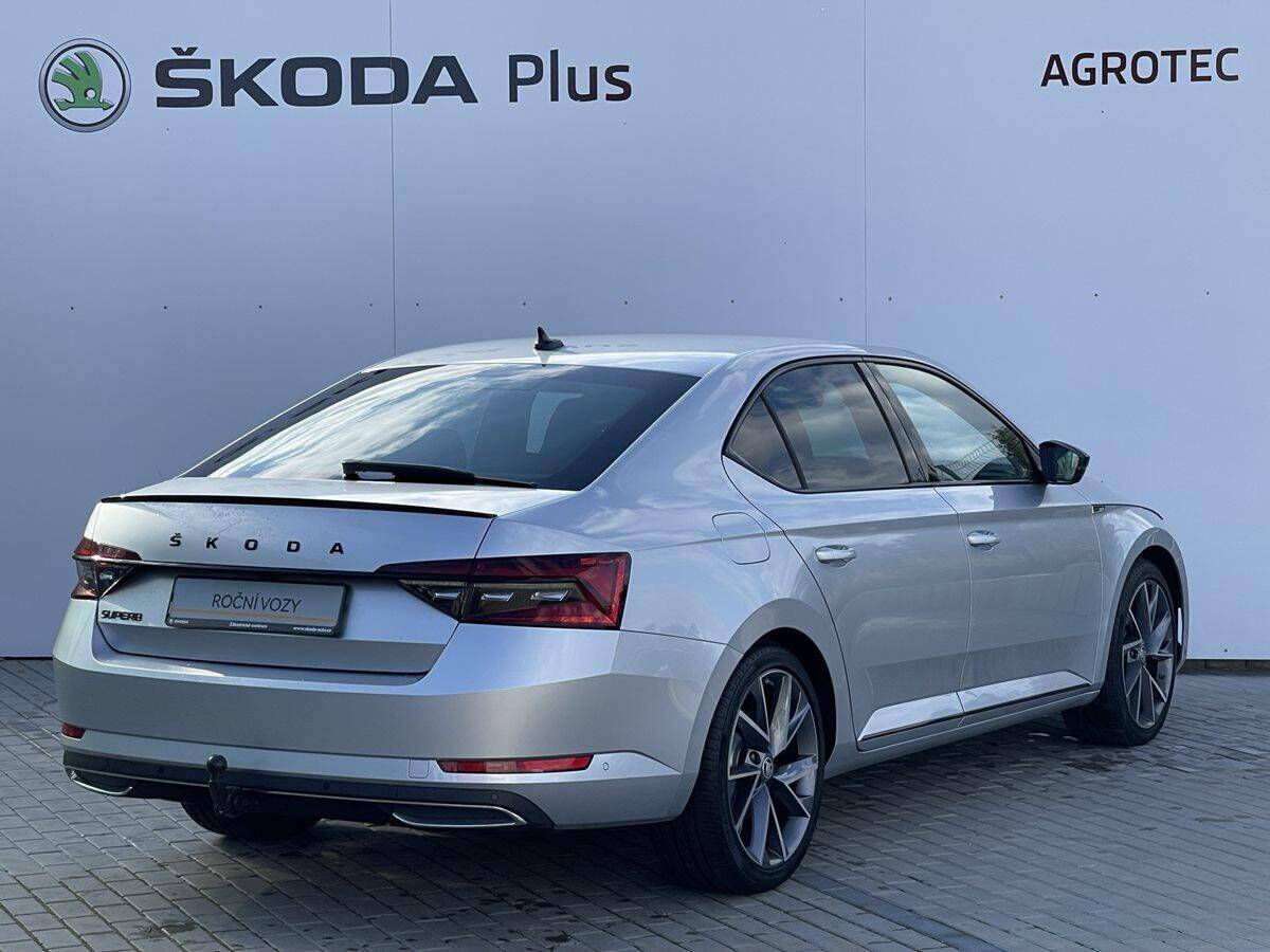 Škoda Superb DSG 2,0 TDI / 147 kW SportLine