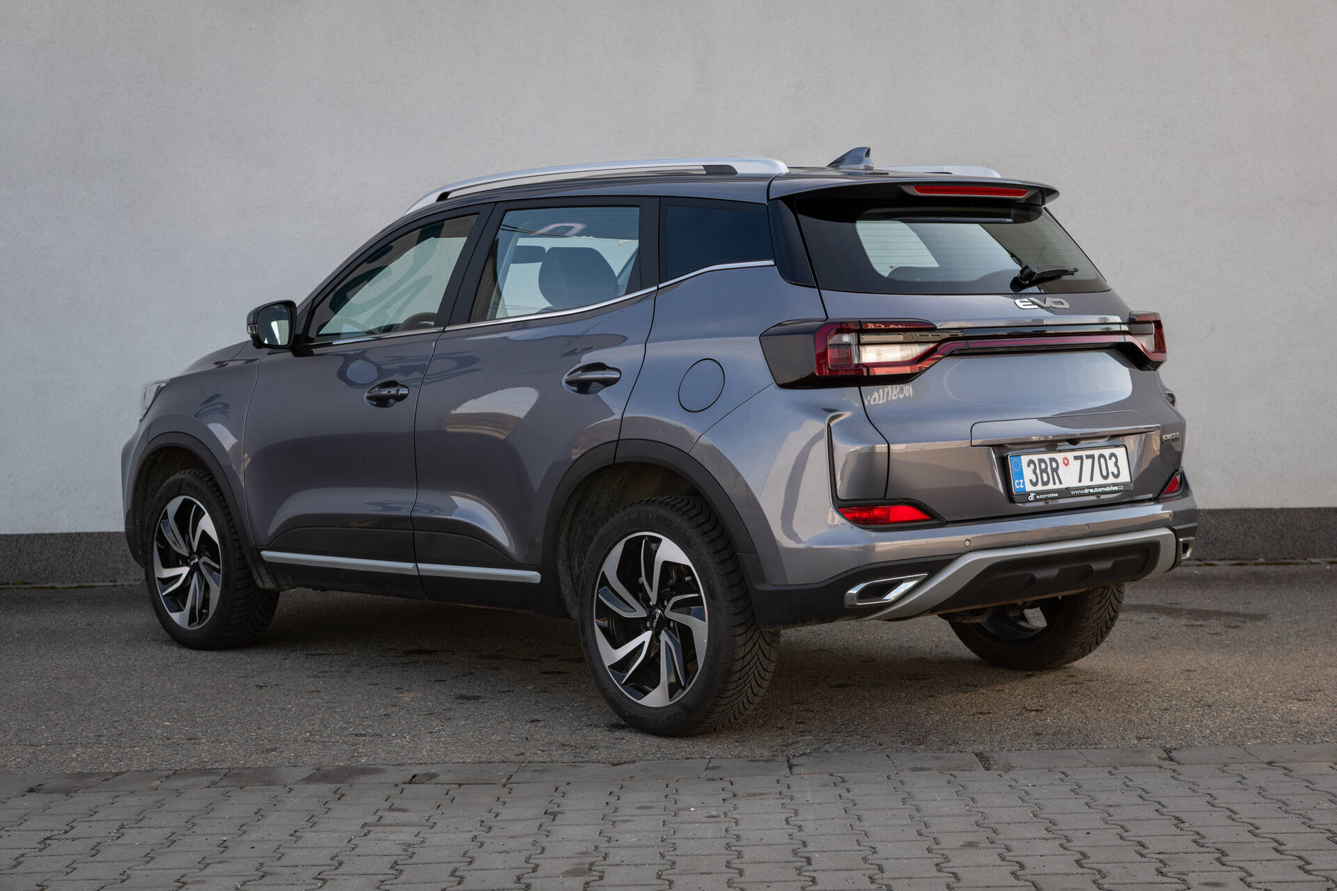 product-gallery-image