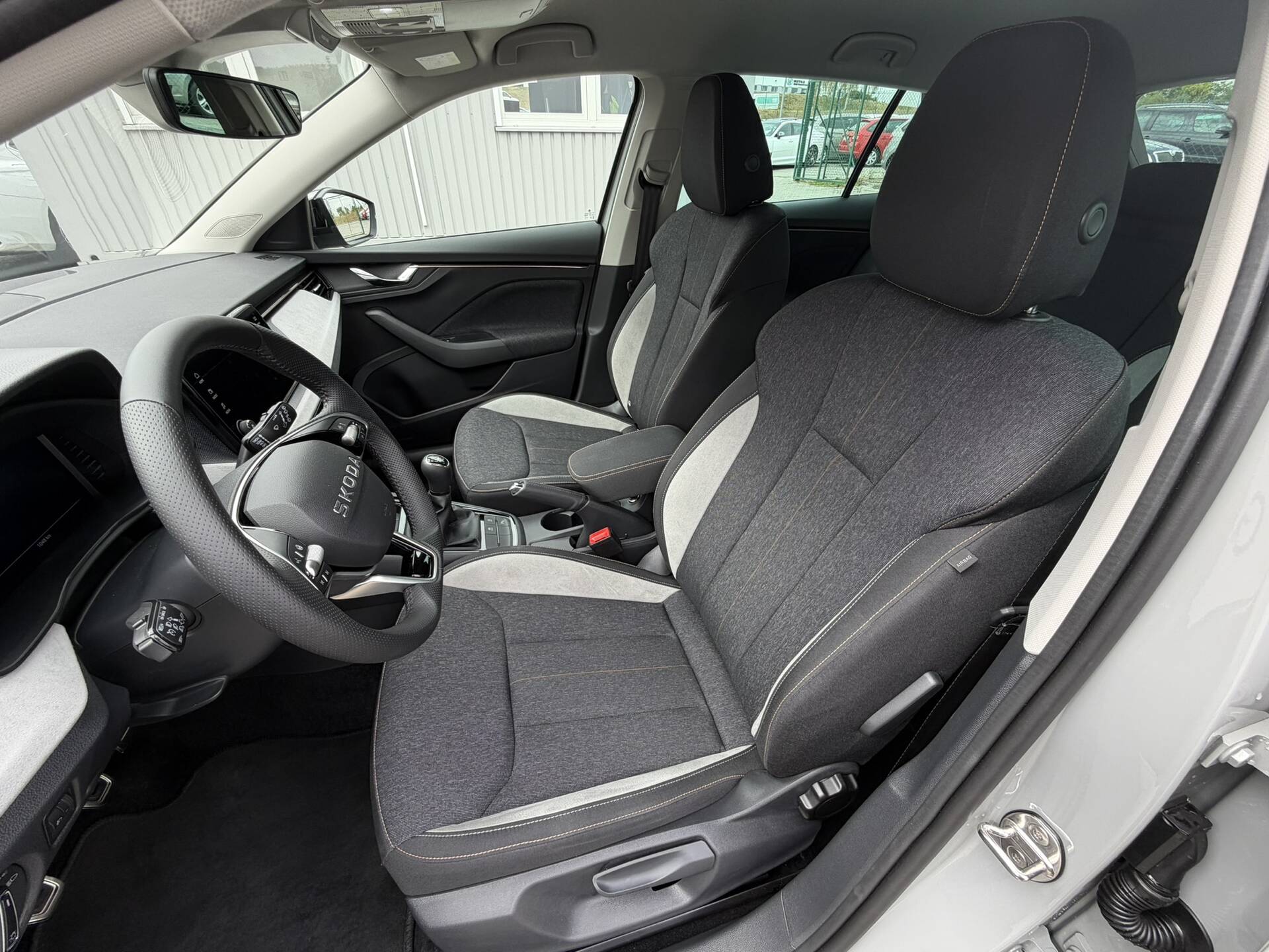 product-gallery-image