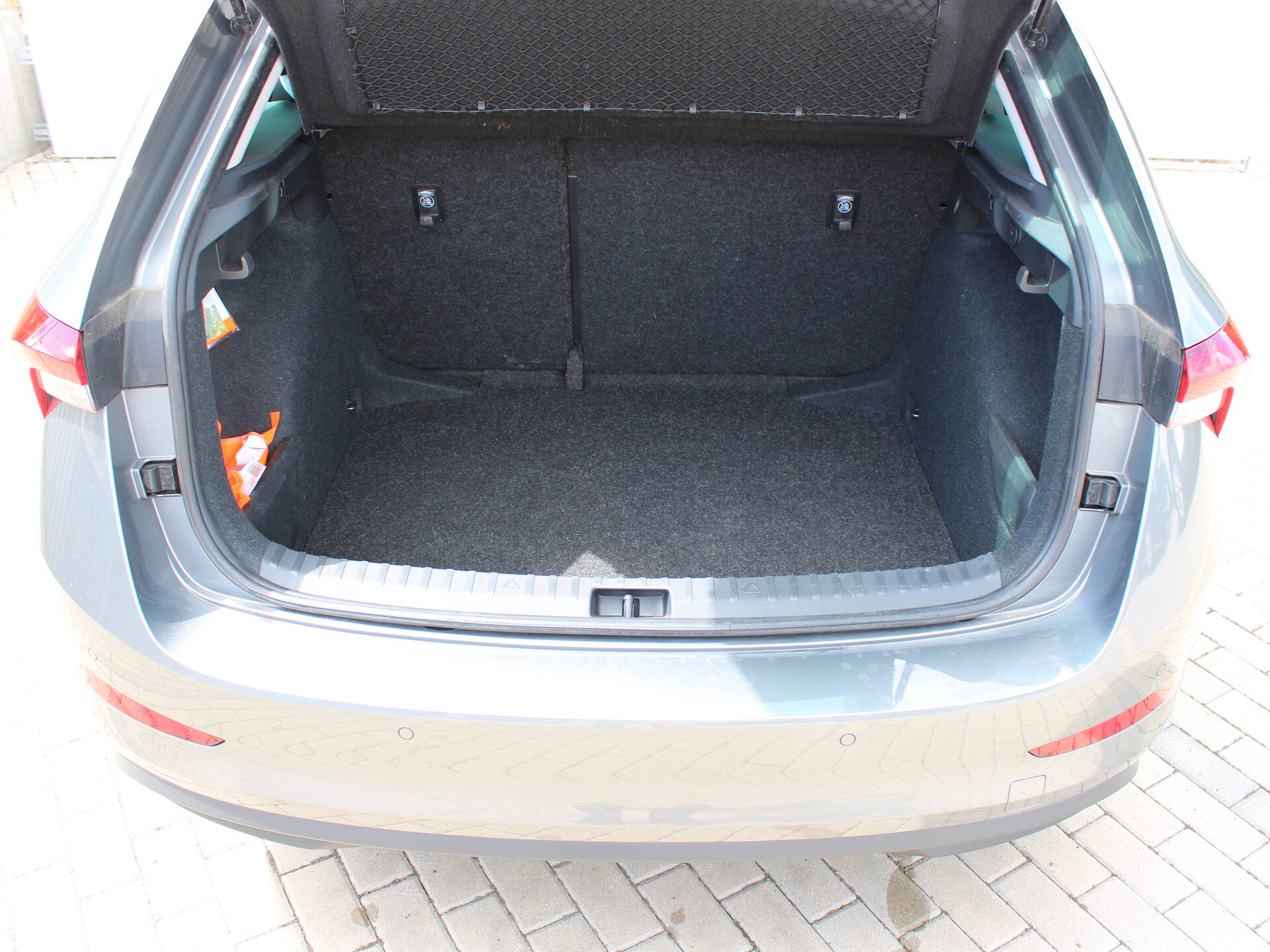 product-gallery-image