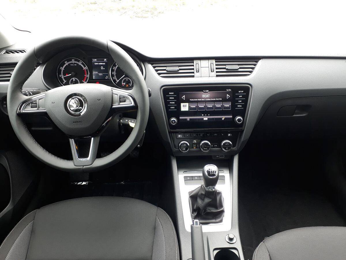 Škoda Octavia Combi 1.6 TDI 85 kW Tour