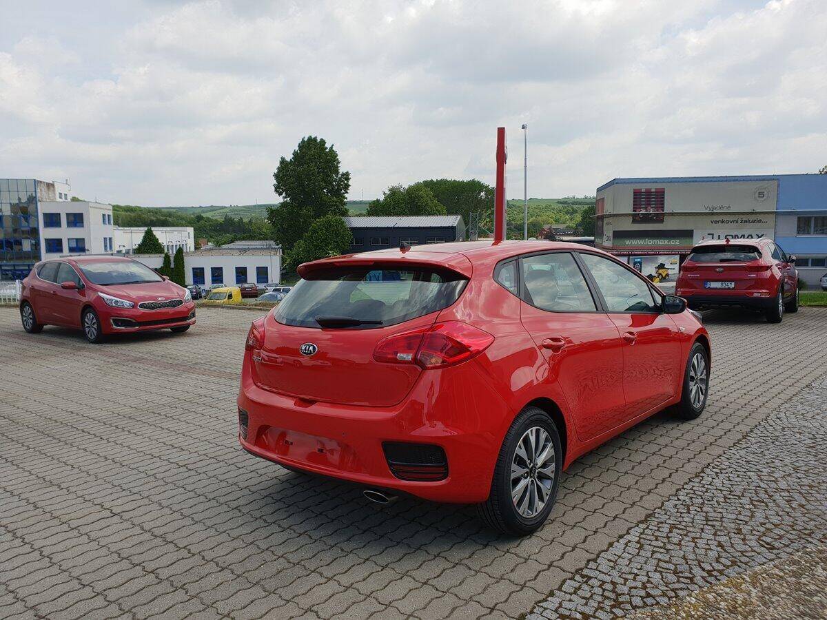 Kia Cee'd 1.4 CVVT 74 kW 