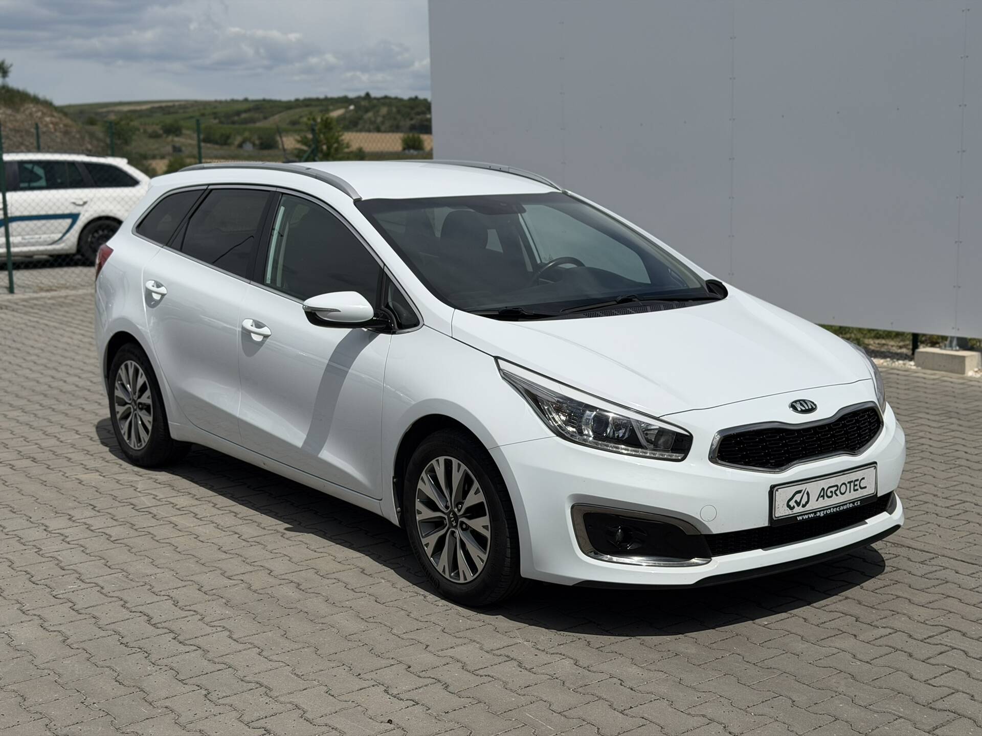 Kia Ceed 1.6 CRDi 100kW Exclusive SW