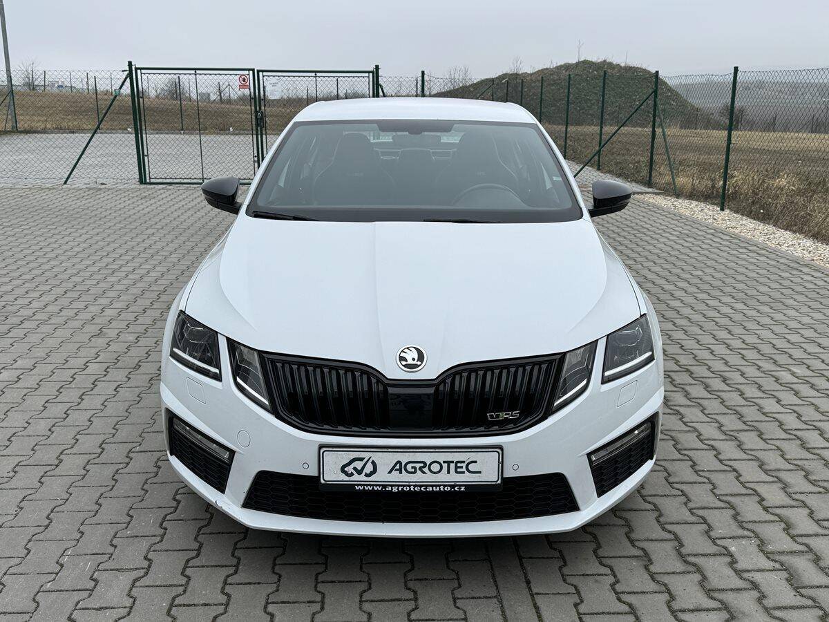 Škoda Octavia 2.0 TSI 180 kW RS DSG