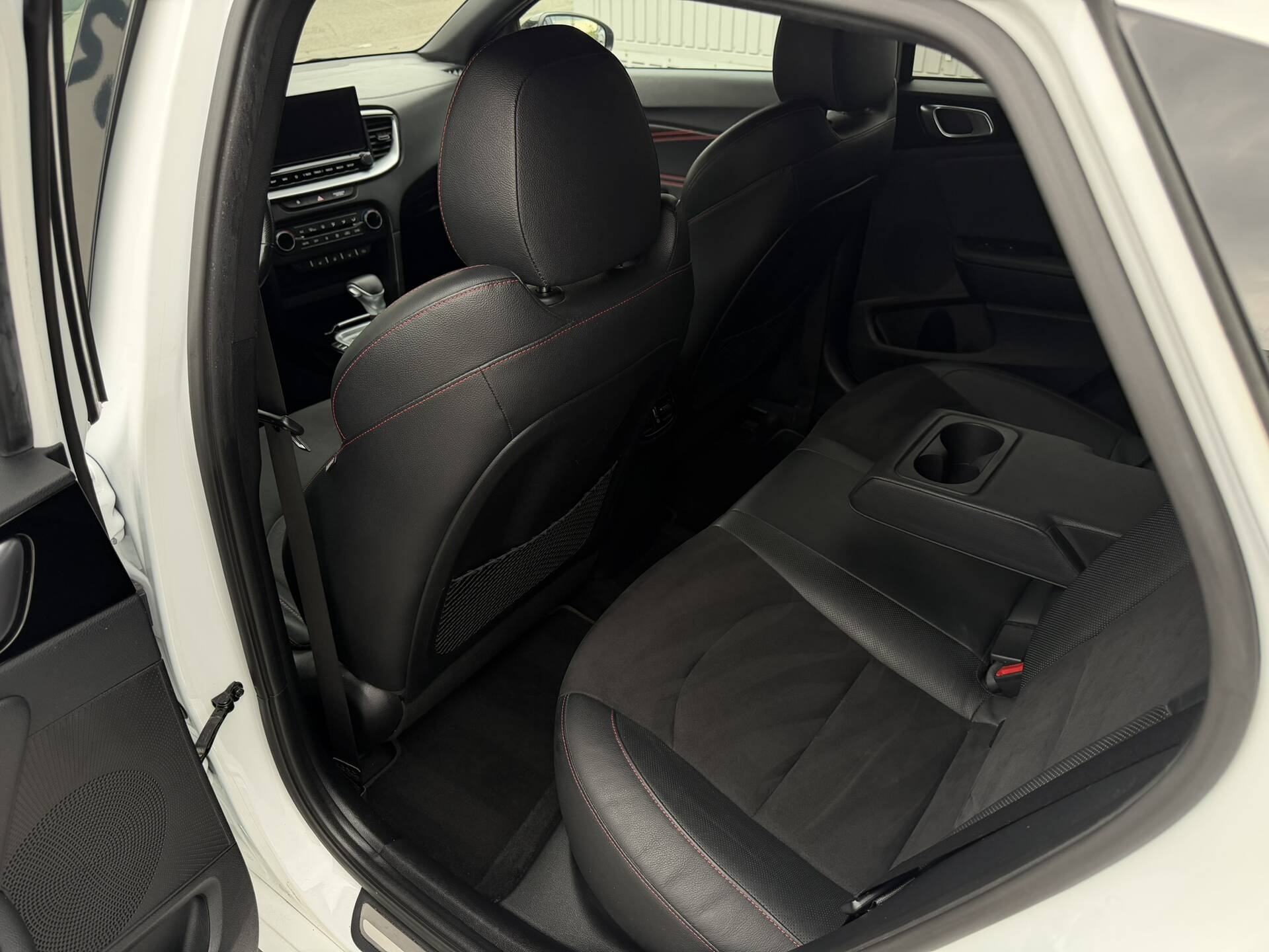 product-gallery-image