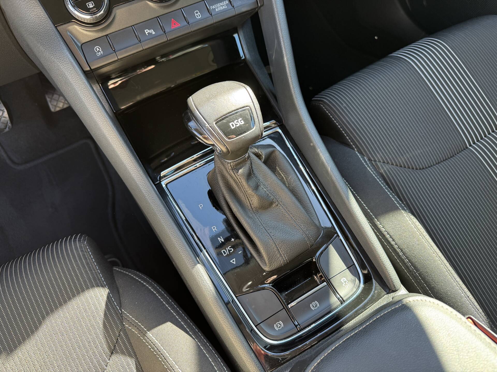 product-gallery-image