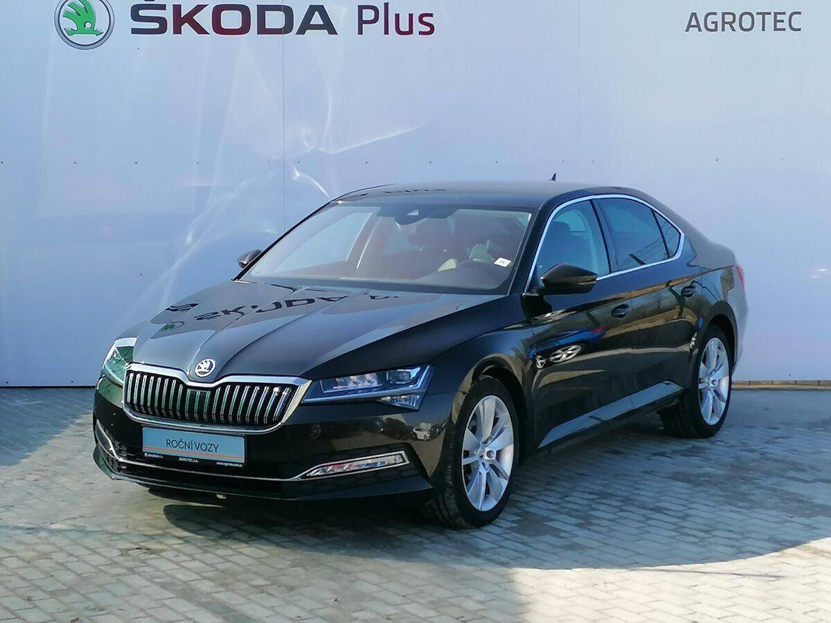 Škoda Superb DSG 2,0 TDI/110 kW Style Extra