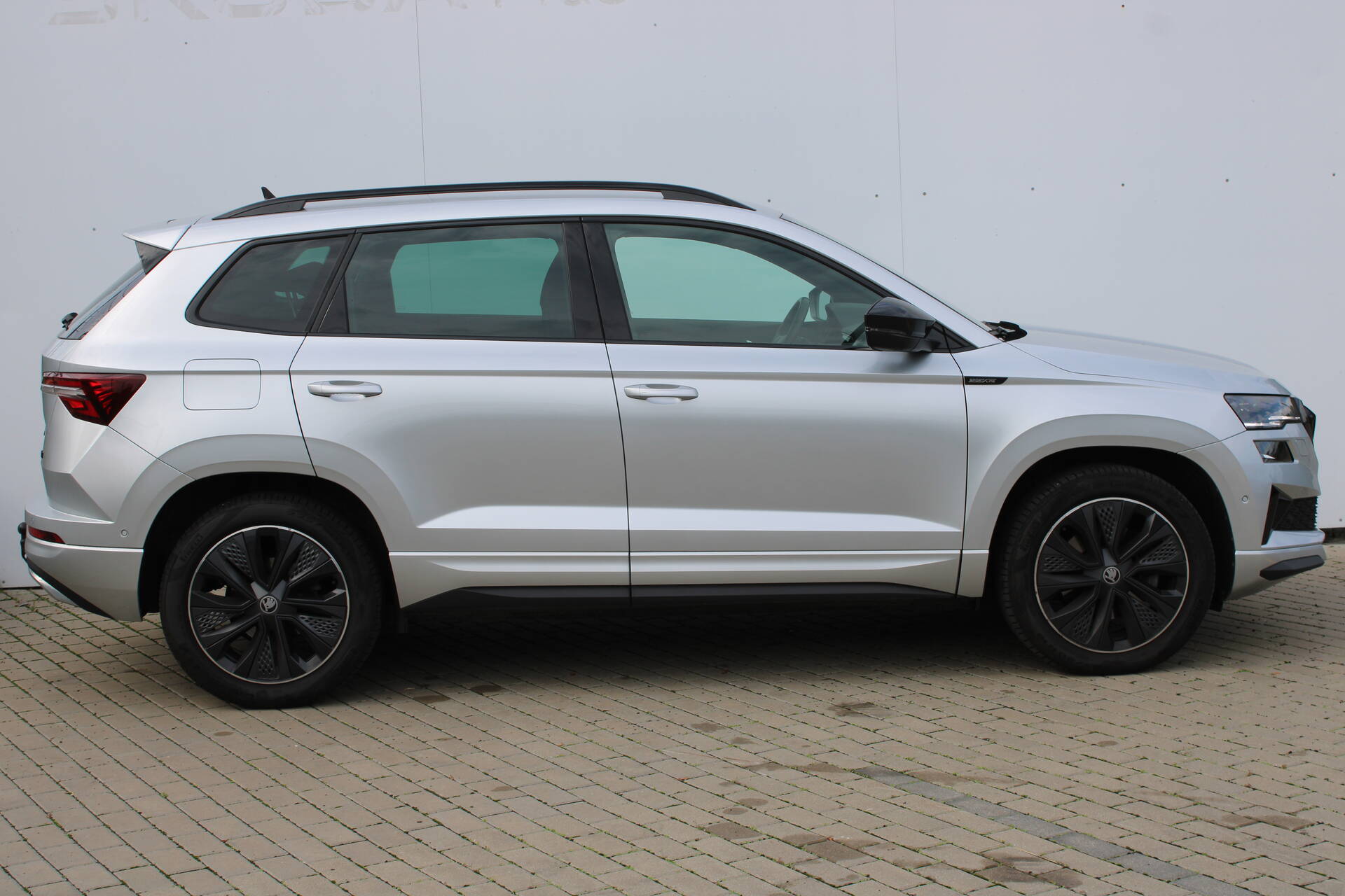 product-gallery-image