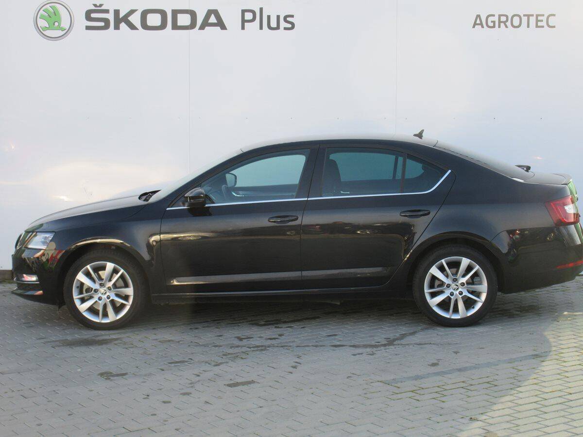 Škoda Octavia 2,0TSI 140kW DSG Style