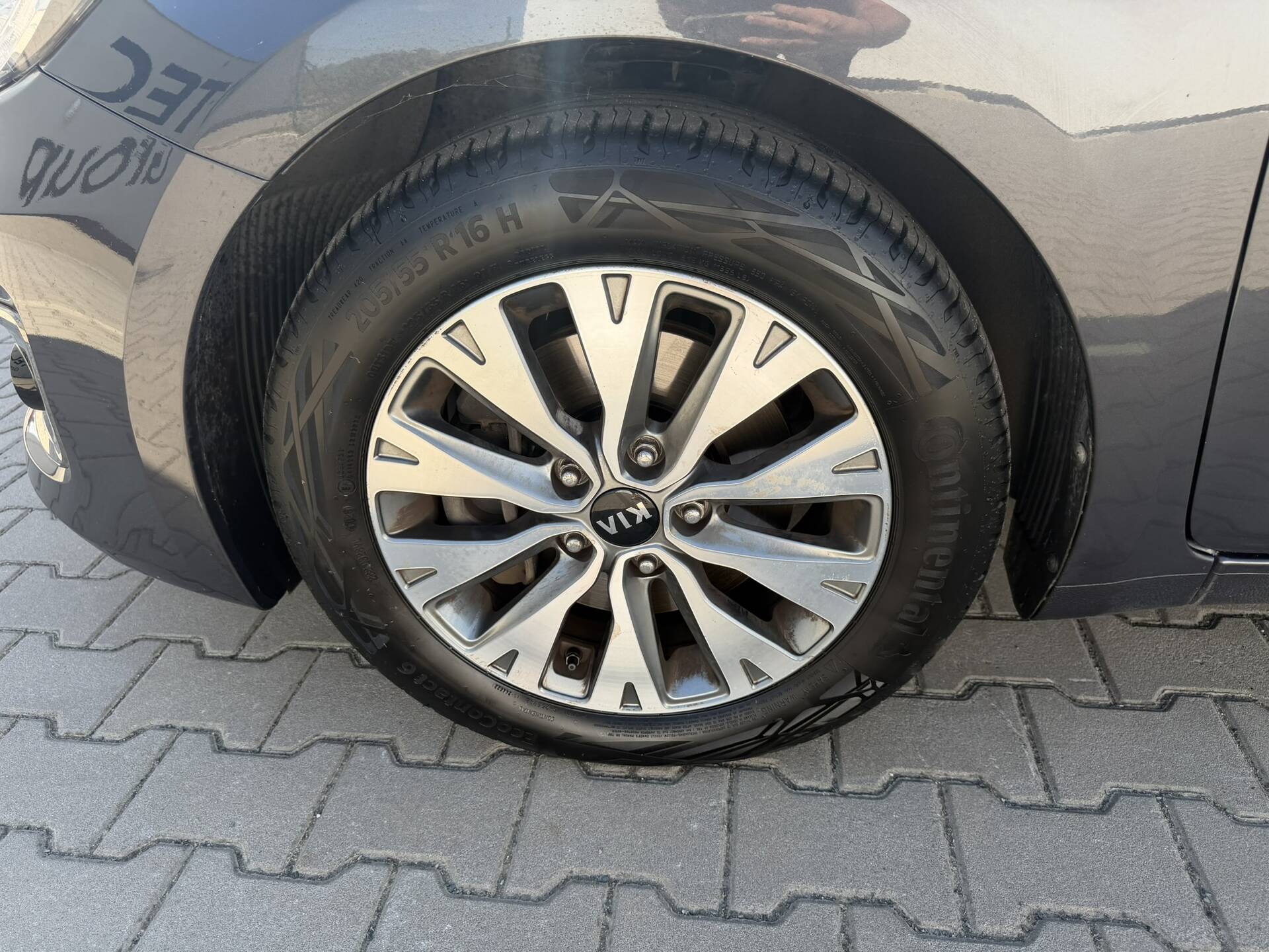 product-gallery-image