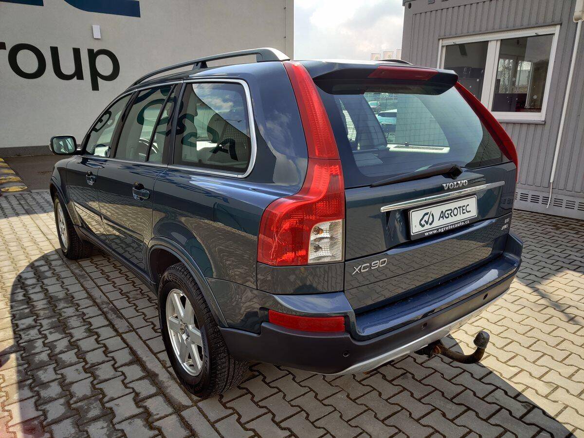 Volvo XC90 2.4 D5 136 kW Momentum