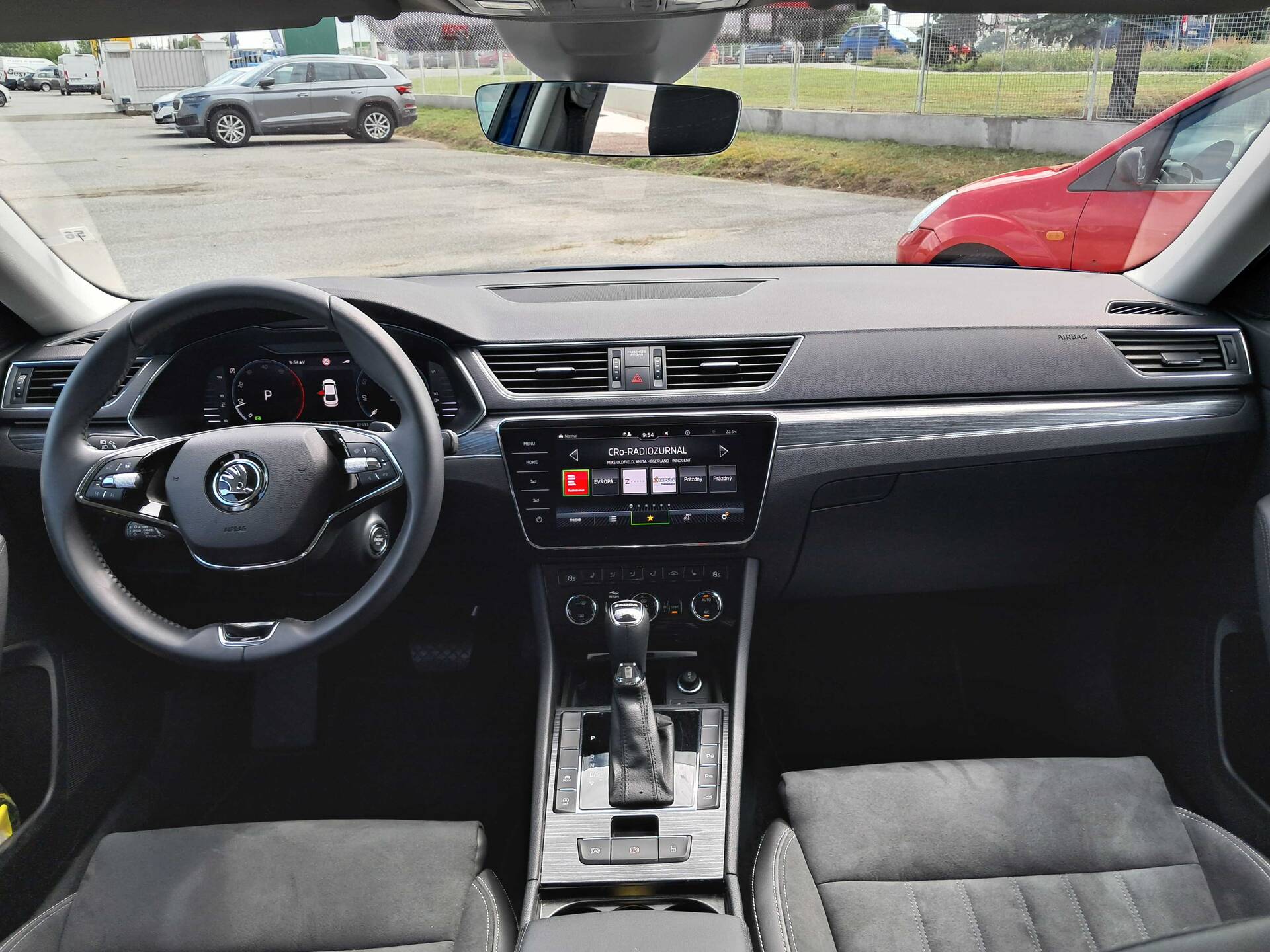 product-gallery-image