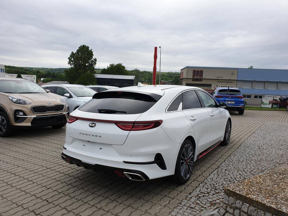 Kia ProCeed 1.6 T-GDI 150 kW GT