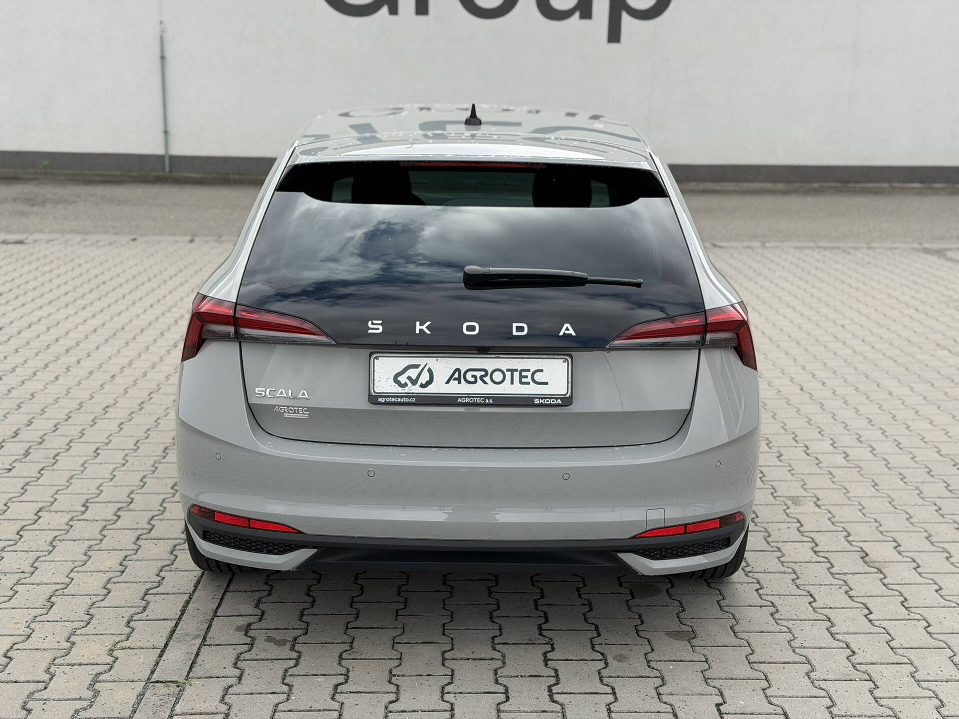 product-gallery-image