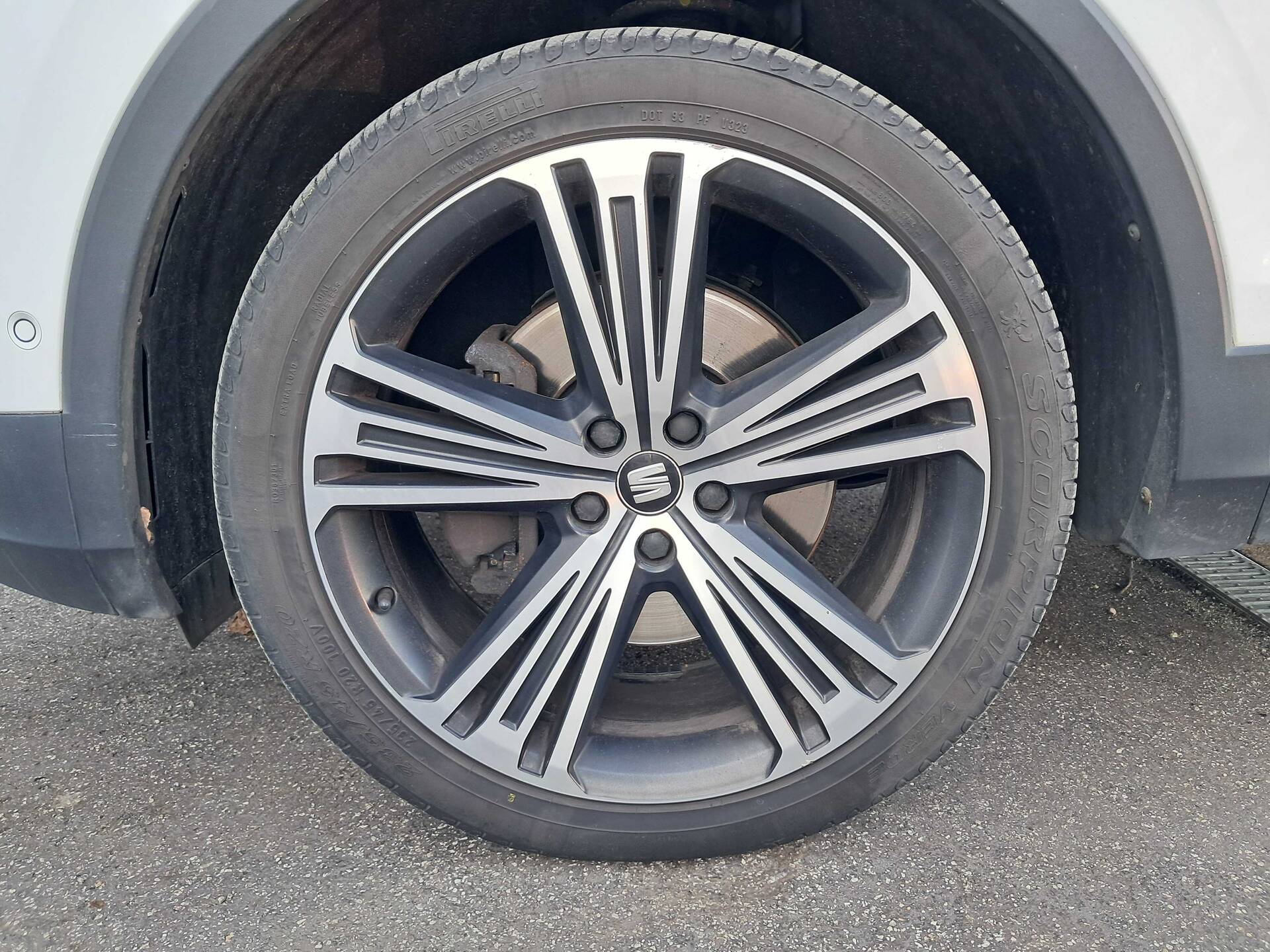 product-gallery-image