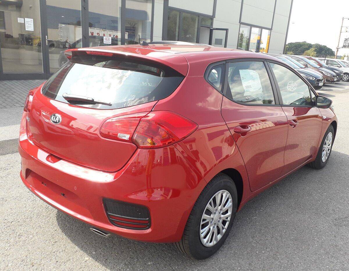 Kia Cee'd 1.4 CVVT 74 kW 