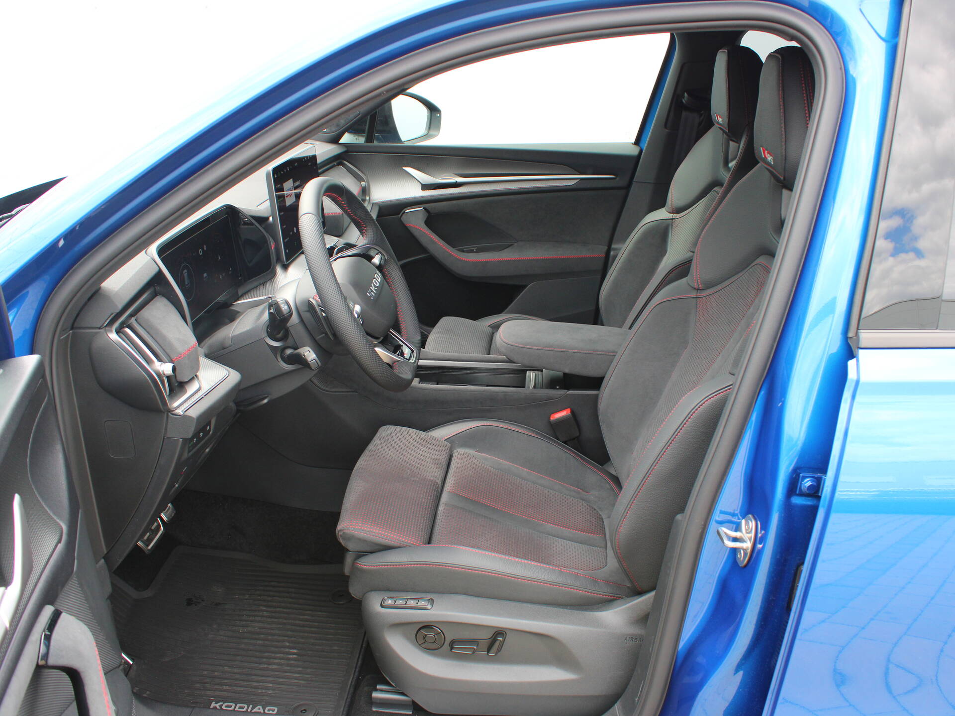 product-gallery-image