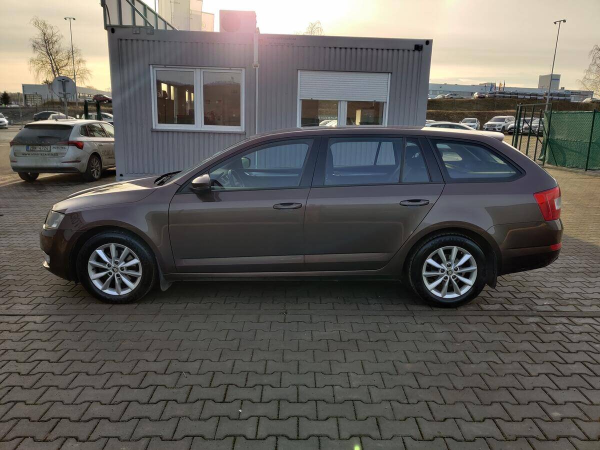 Škoda Octavia 2.0 TDI 110kW Ambition Combi