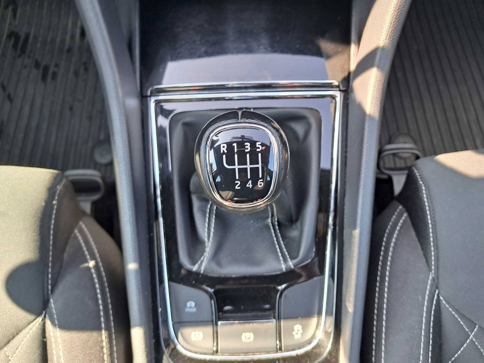 product-gallery-image