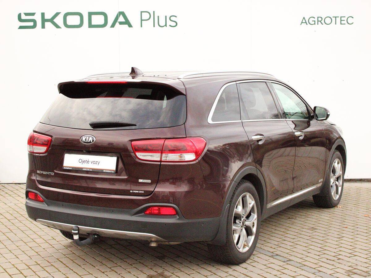 Kia Sorento CRDI EXCLUSIVE 4x4 Auto