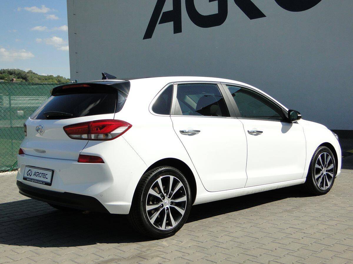 Hyundai i30 1.4 T-GDi 103kW