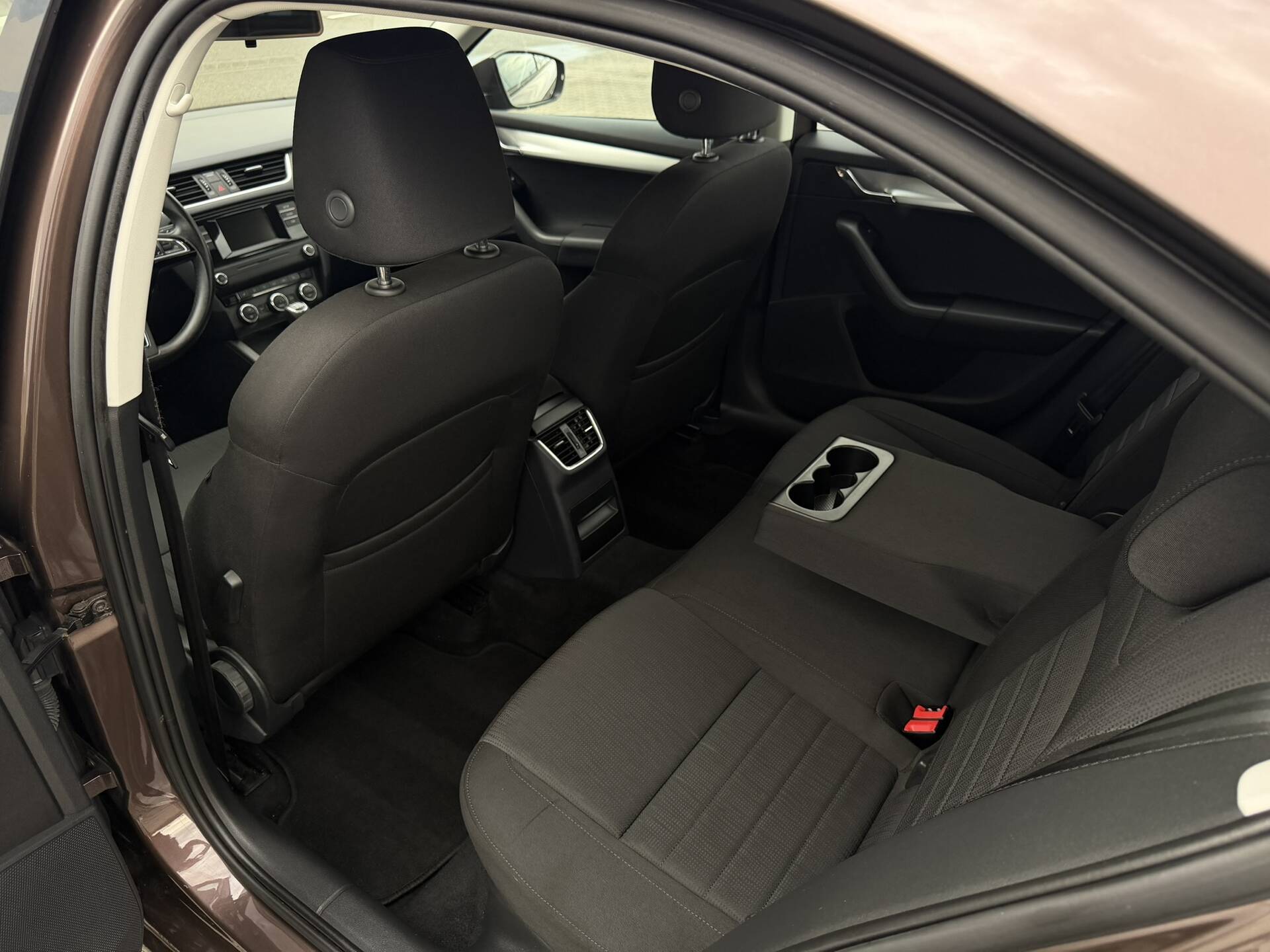 product-gallery-image
