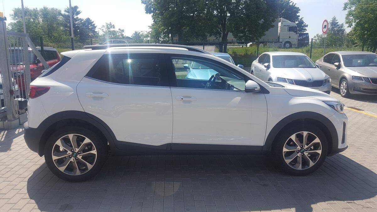 Kia Stonic 1.4 CVVT 74 kW  Premium