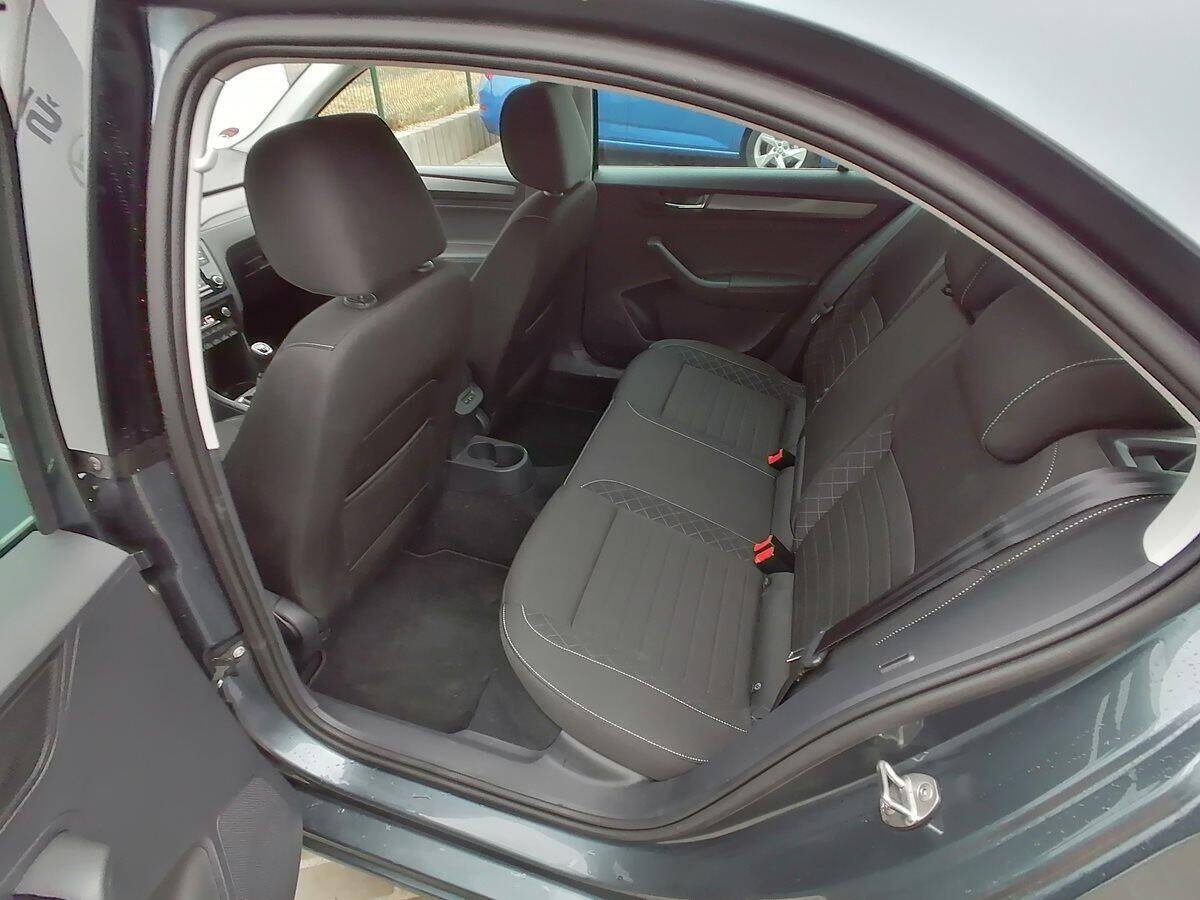 product-gallery-image