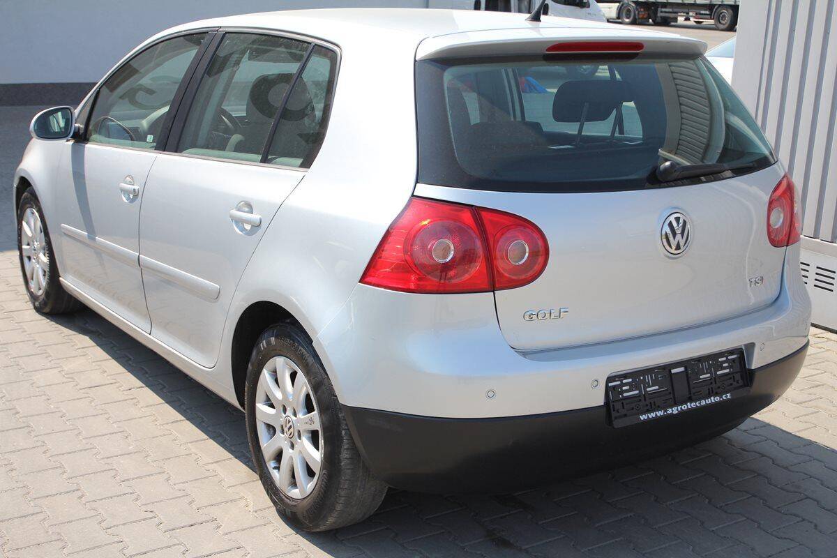 Volkswagen Golf 1.4 TSI 103kW