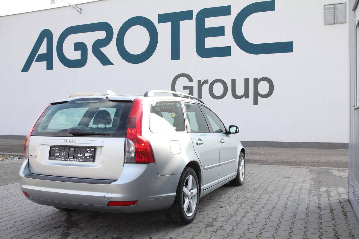 Volvo V50