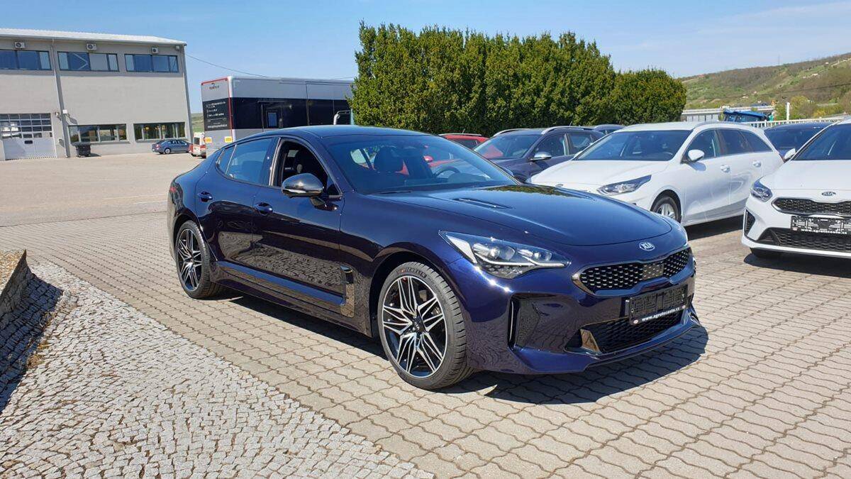 Kia Stinger 3.3 T-GDI 269 kW GT