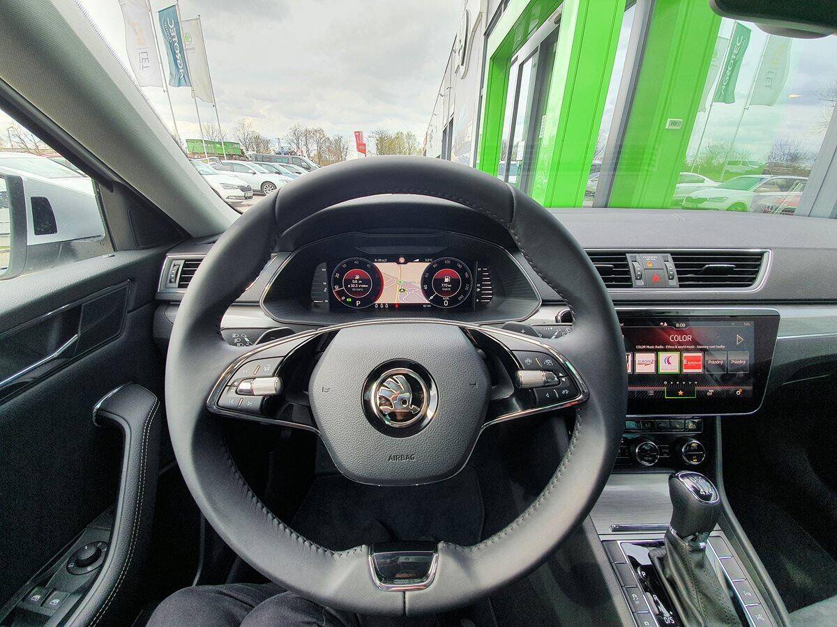 Škoda Superb Combi 2.0 TDI 147 kW Scout