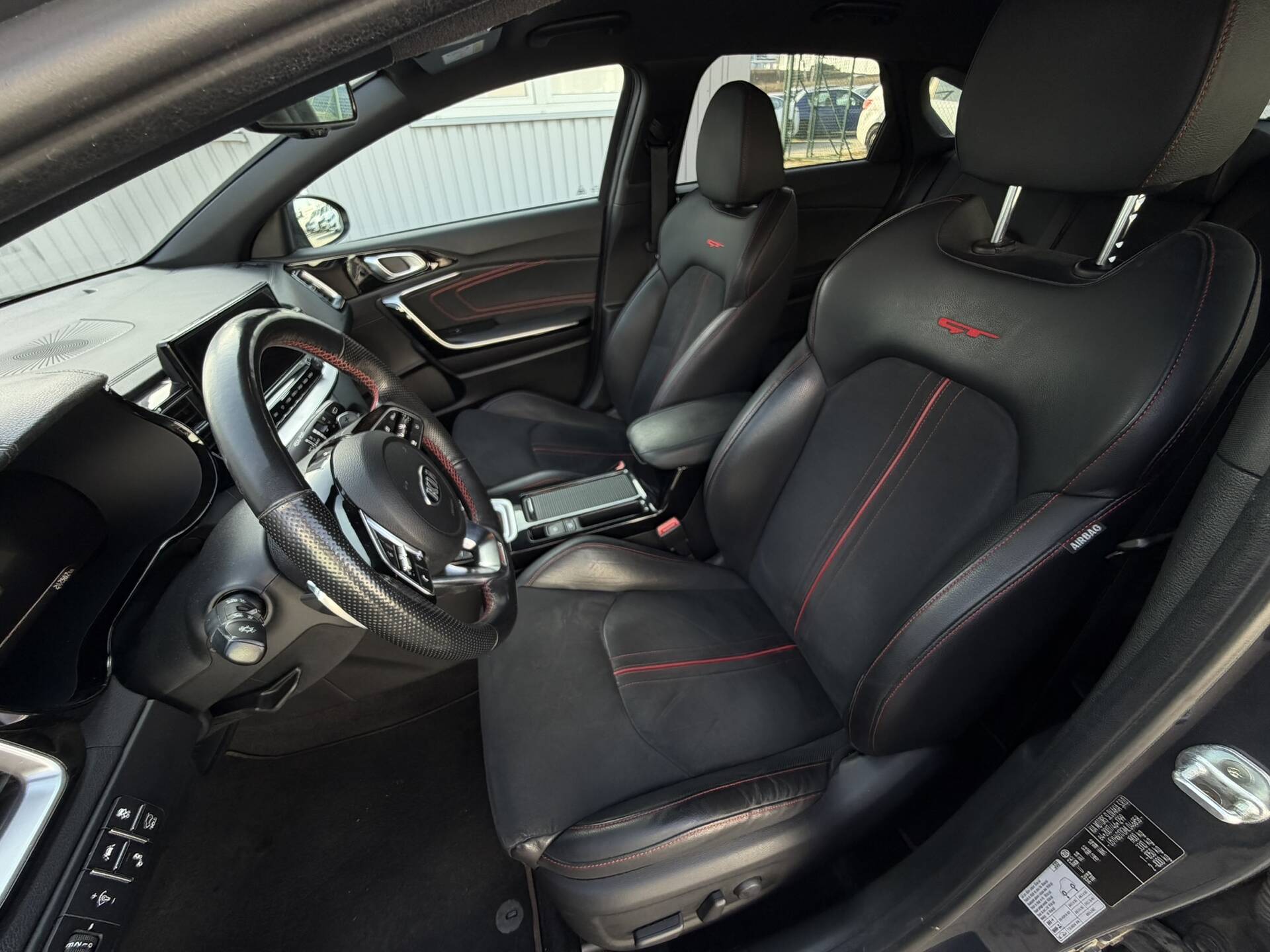 product-gallery-image