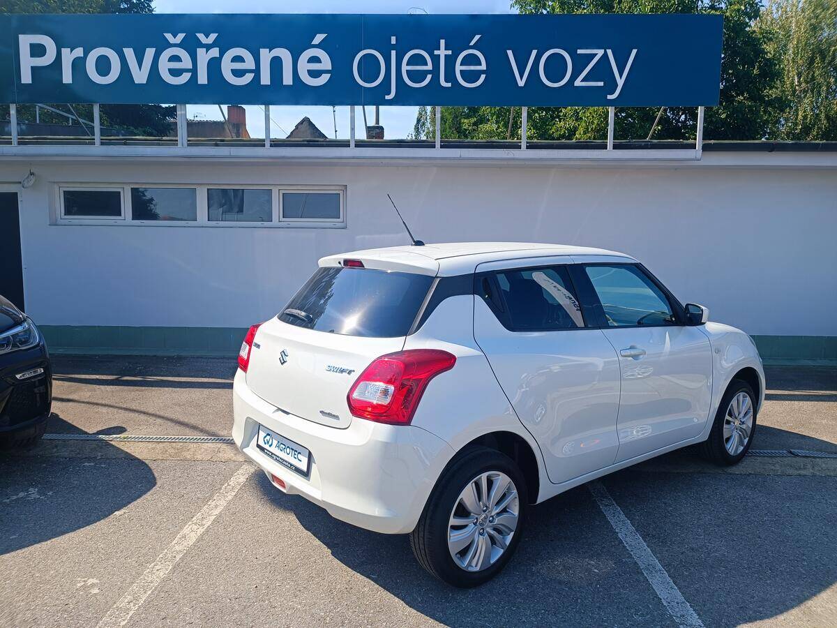 Suzuki Swift Premium, 4x4, 1M, TOP